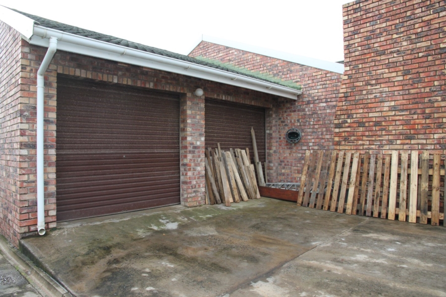 3 Bedroom Property for Sale in Cosy Corner Eastern Cape